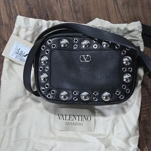 NWT Valentino Nellcôte Shoulder Bag in Grainy Calfskin Black